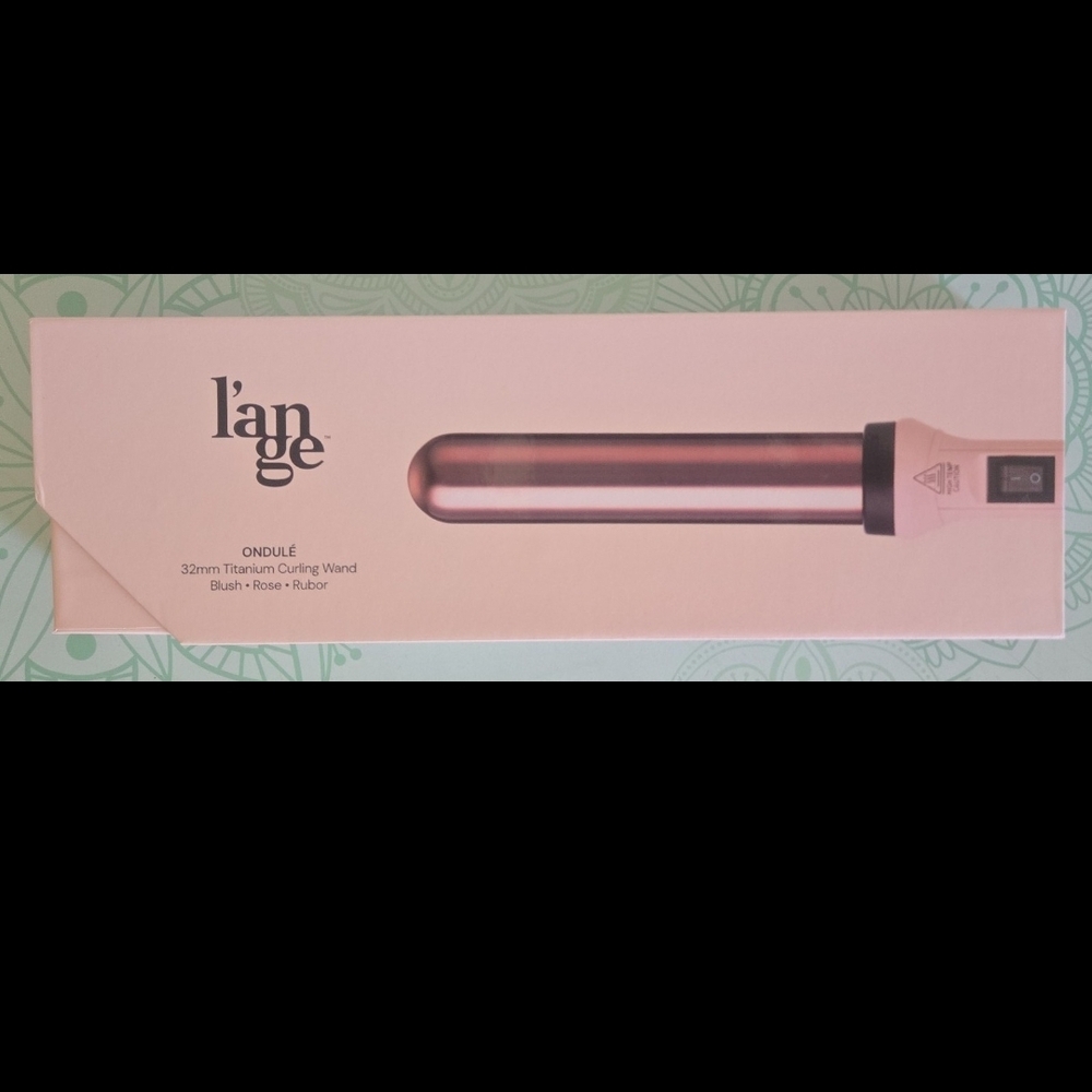 NIB-Lange Titanium Curling Wand in Blush With Long Sleeve Heating Glove